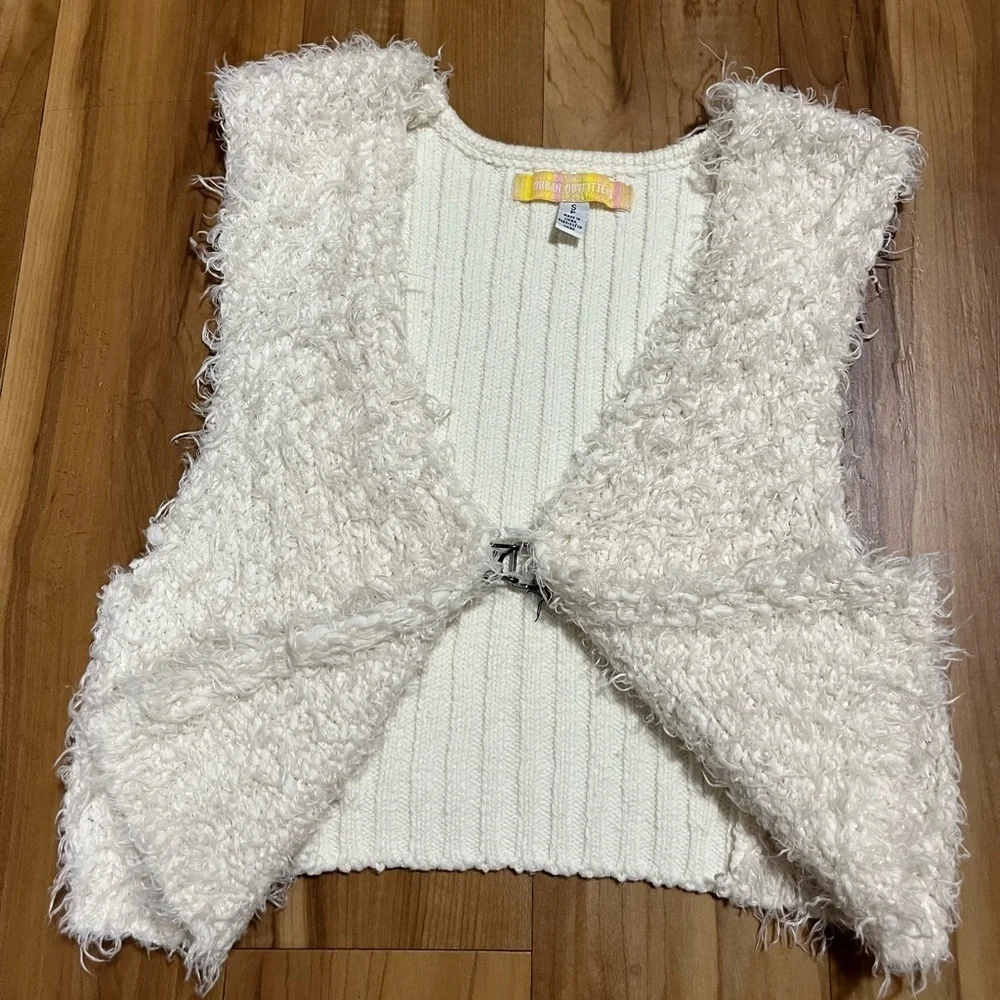 Urban Outfitters Cream Fuzzy Knit Vest | Y2K Cozy Chic | Size S
